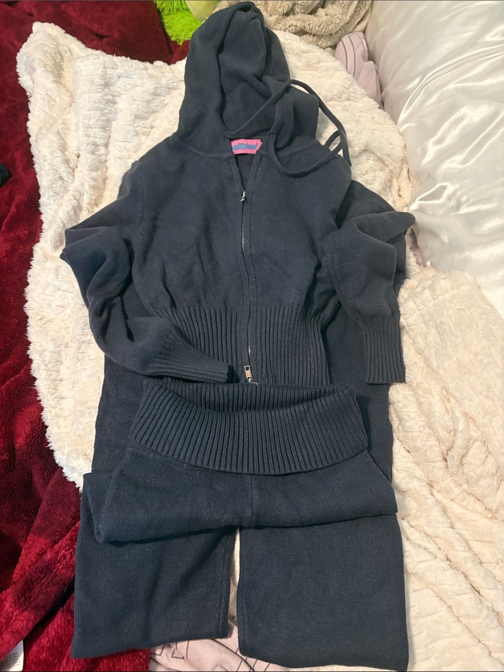 Edikted Dark Blue Knit Sweater Set